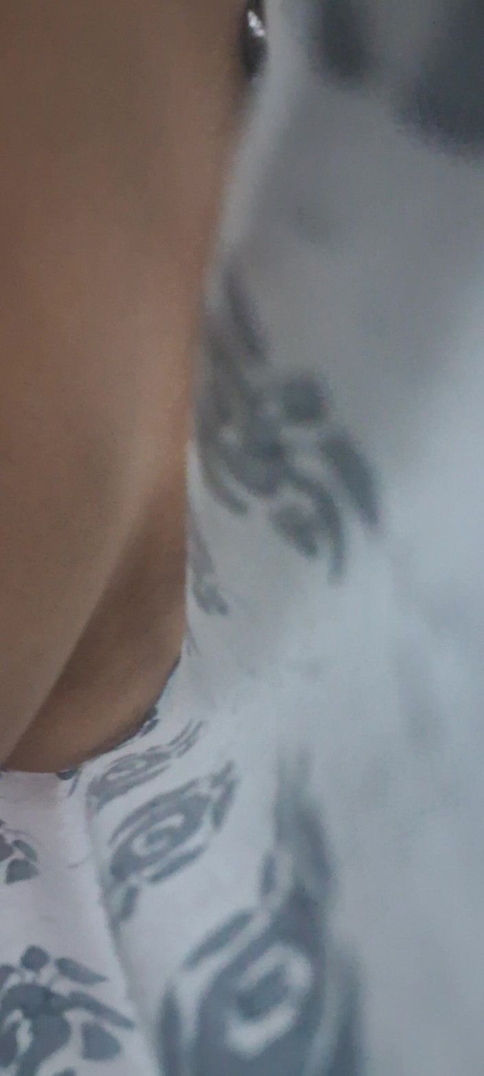 Localsexlove011: สาวอินเดียตูดเซมโชว์หีขนดก