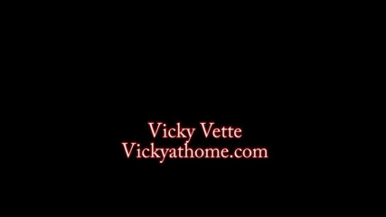 Vicky Vette: Vicky Vette det ki raat ko vaarming kar rahi hai!