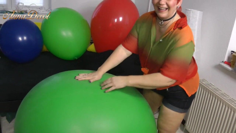 Anna Devot: Annadevot - Un mega balon