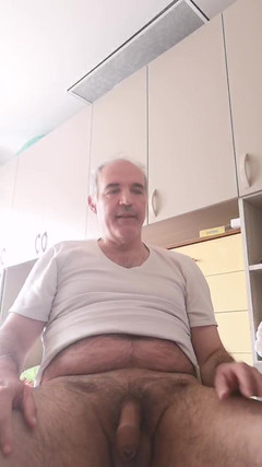 Setesesso7: Förberedande övningar för att börja onanera med njutning!