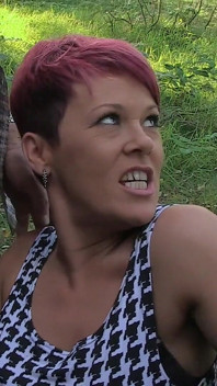 MILF Wife Cum Slut Bree Branning Does Daytime Dogging to Suck off Strangers Cocks