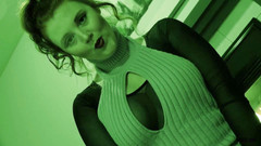 Haylee Love: Poison Ivy fait de Robin son esclave, partie 4