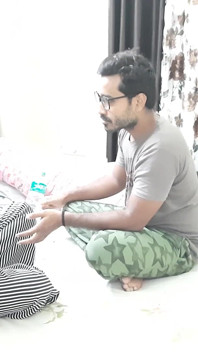 Bạn cùng trường đại học Bengali cho kỳ thi - Video sex chudai Ấn Độ khiêu dâm