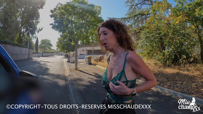 Misschaudexxx: Misschaudexxx an Electrician Accosts Me in the Middle of the...