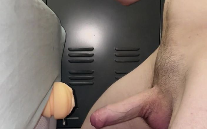 Hardim: J’ai baisé ce Fleshlight comme un bon petit cul