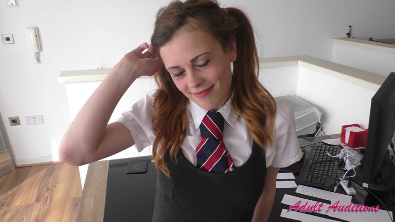 Adult-Auditions: British Teen Georgia
