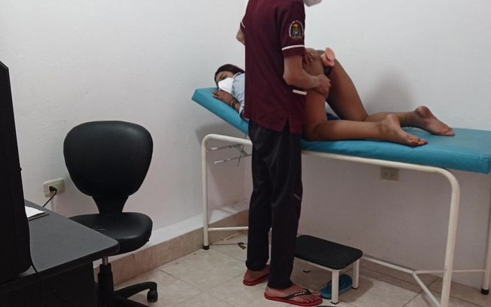 Goky: Luând de căldură de pe o studentă proaspăt sosită
