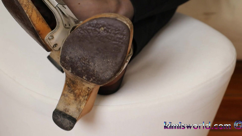 KimisWorld: Liniște atârnând în nylon fin