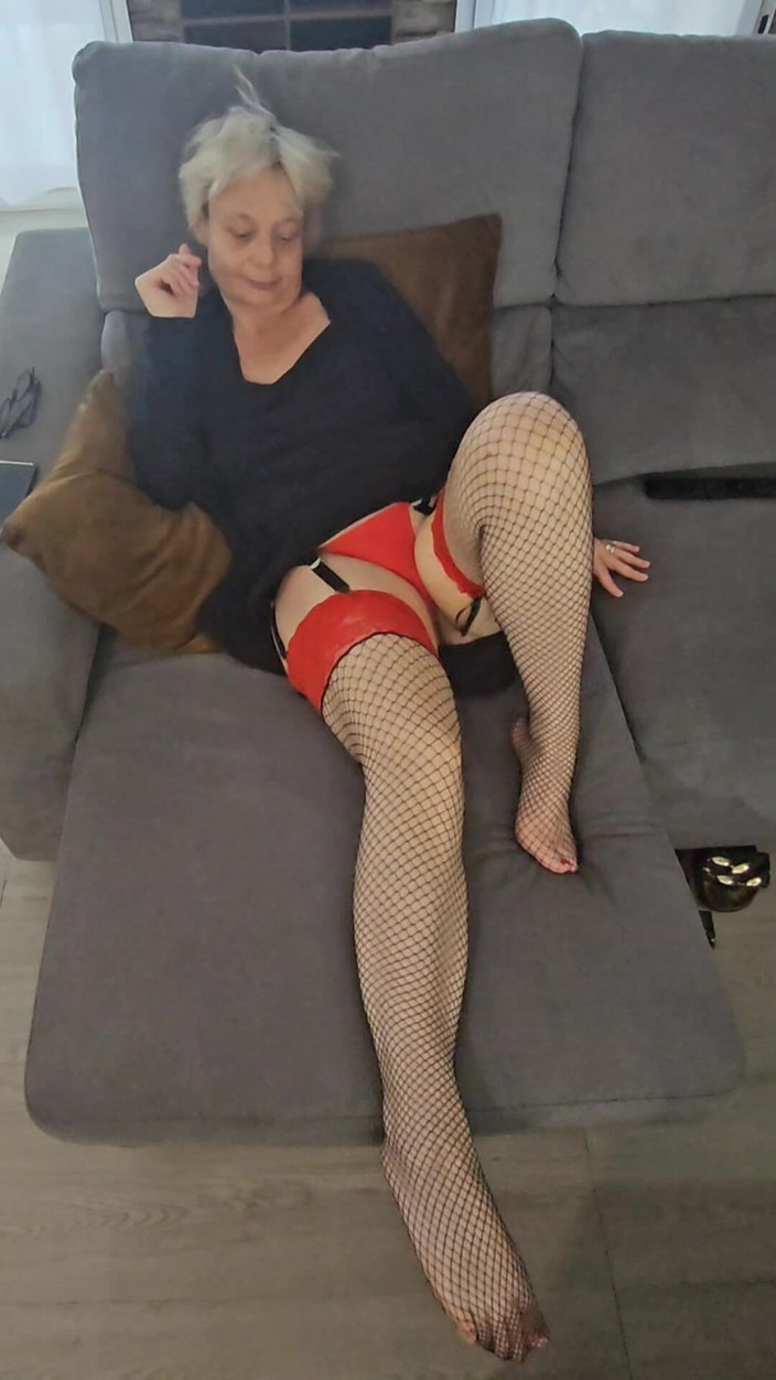 Sofy13: 都热又湿，你来吃吧