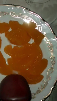 Éjaculation sur Orange juteuse