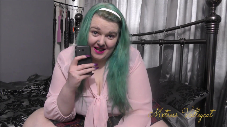 Mxtress Valleycat: Show the bully how you jerk