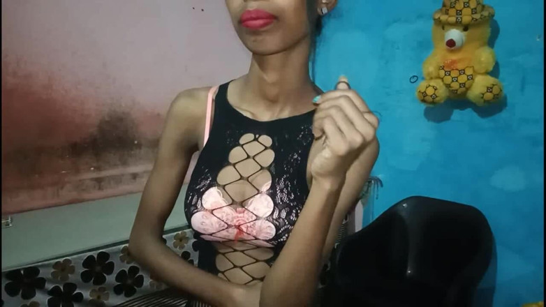 Truefuker: Desi Tina belt electretion-man en neuk me hard