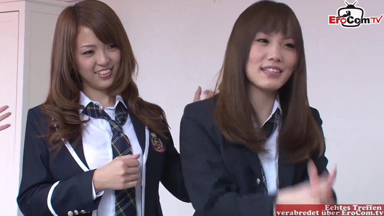 EroCom: Reverse Gangbang with Japanese Girls