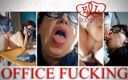 Strange stepfamily: Patron telefondayken sekreterini sikiyor. Ofiste oral seks