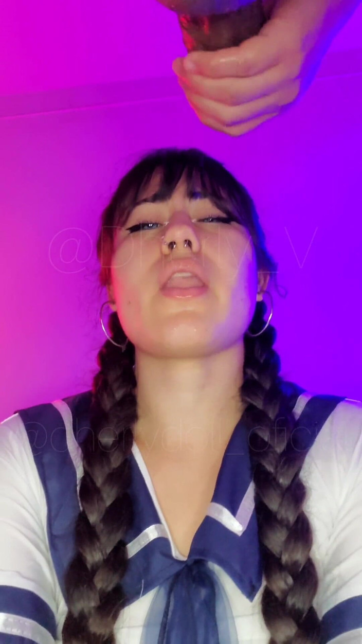 DherlyDoll: 내 자지를 빨아주는 섹시녀 만들기!