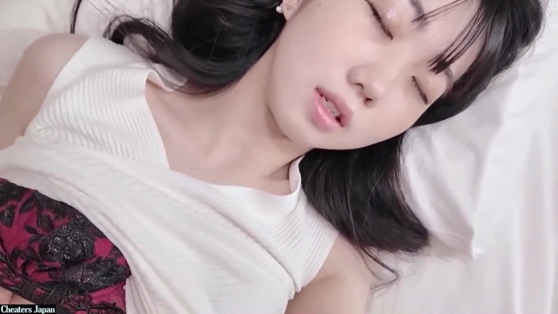 J-Girls Club: Asian angel 26331