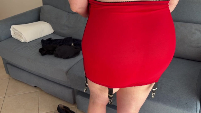Aunty Sandra vintage girdle queen: Centură roșie nouă sexy