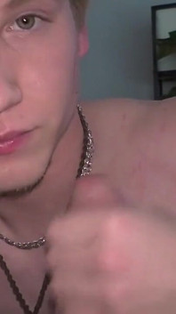 หนุ่มนักกีฬาผมทองตรงร้อน ๆ ระบายน้ำว่าแก่ POV