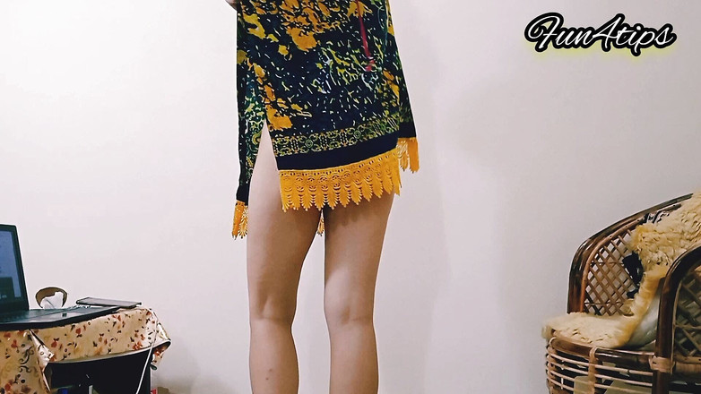 Bolly Karma: Online striptérka.