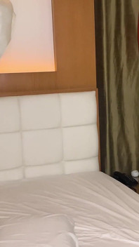 I the Giant Ass Brunette and Eat Her Ass
