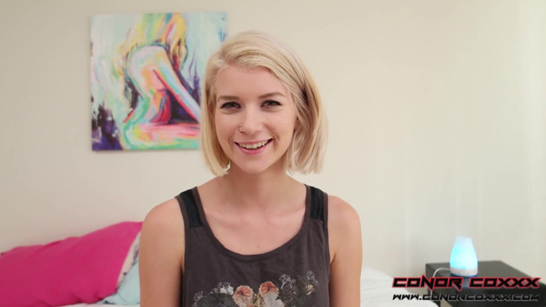 Conor Coxxx: Winzige junge blondine blowjob mit arya faye tief in den...