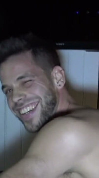 Hetero rauw geneukt in de sauna door Kevin David