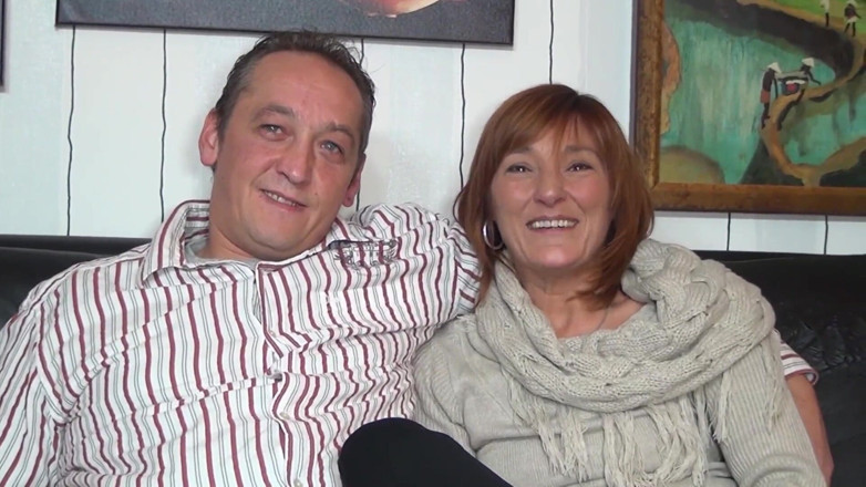 Swinger Friends Germany: Fuck threesome with 2 mindless girls