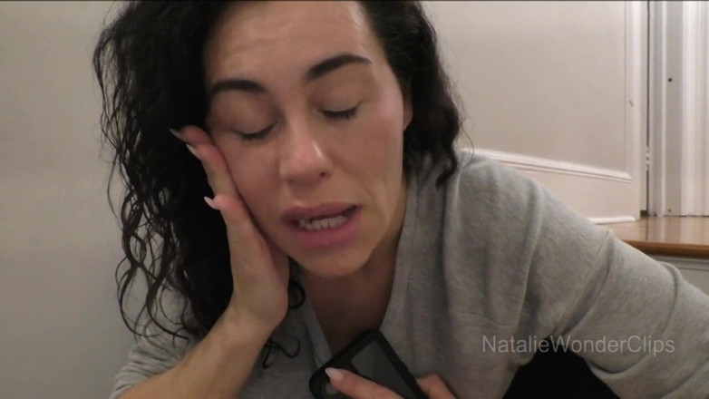Natalie Wonder: Stepmom får tag på din hårda kåta kuk