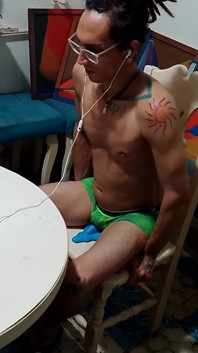 Dildo üzerinde kıpırdama: raba erre elle