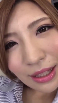 Minami Natsuki - Pantyhose nakal dengan peek tanpa seluar dalam yang mengusik - tidak ditapis - ep1