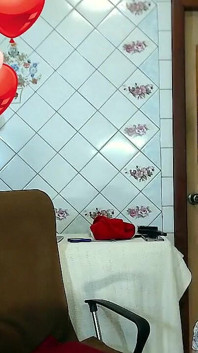 Прозора чорна сітка на старому тілі Лукер'я