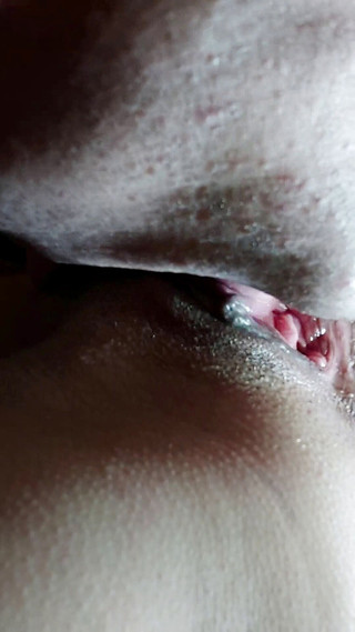 Wet Pussy Fuck: My First Teen Pussy Licking up Close