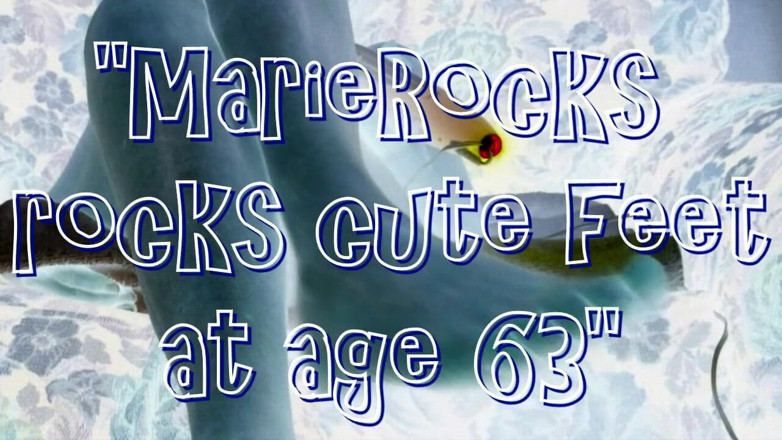 MarieRocks: MarieRocks se fute cu picioare drăguțe la 63 de ani
