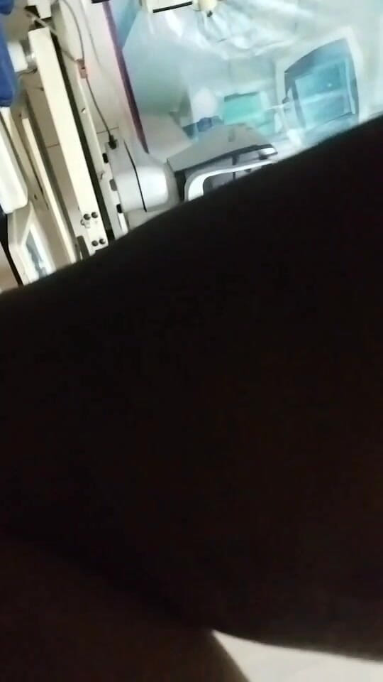 Mannirkuok: Nechal jsem přítelkyni svého přítele v kanceláři.