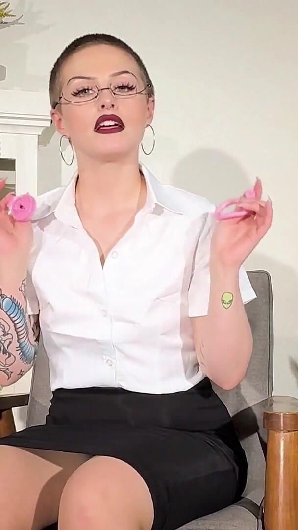 Rare Ripley: Your Alt Therapist Thinks Chasity Cage Orgasm Will Fix You