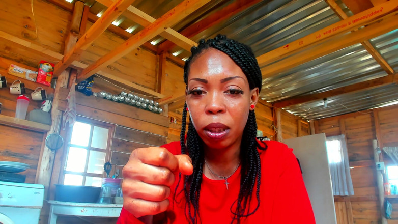 AnalEbony: 另一个撸管指挥我的天然大屁股...