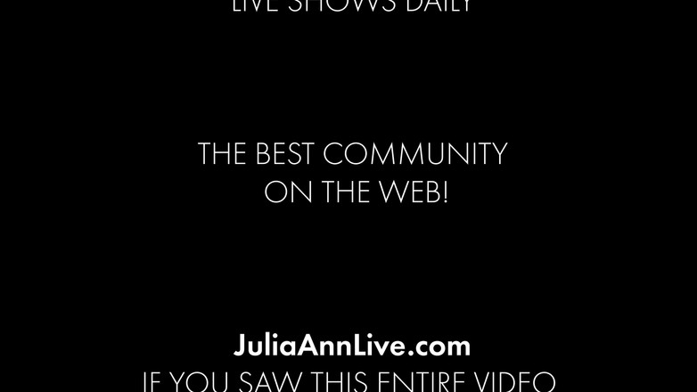 Julia Ann: Penyelia Kerja Julia Ann