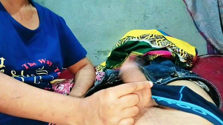 Sexy_girl_nehu: Saya melepaskan krim saya dalam pepek ketat bhabhi India dan...