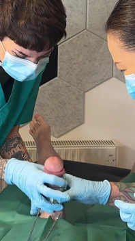 Double domme, examen de sondage medfet et traitements avec Madame Li Ying et notre patient