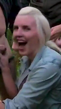 Blonde Brit Chick Dogging Suck Offs