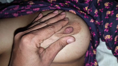 Kalachan69: 德西印度可爱女孩的重口味完整性爱视频