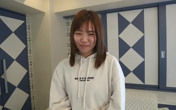 tomometal65: - Complete First Shot! Rei-chan, 20 Years Old, Who Is Nervous!...