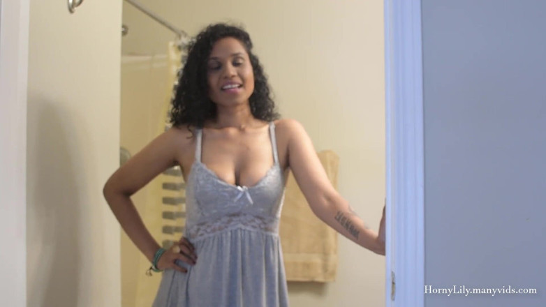 Horny Lily: Indische MILF wichsanleitung in Hindi
