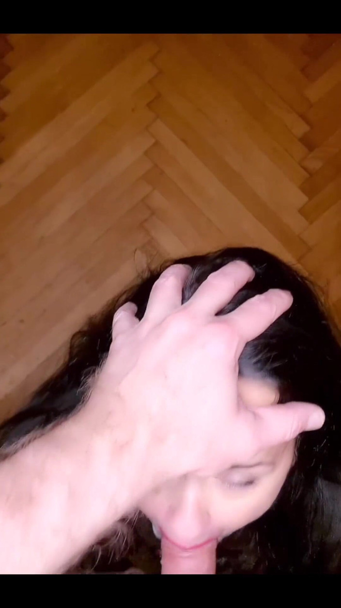BritneySwallows: 명령에 에이스 섹스 :