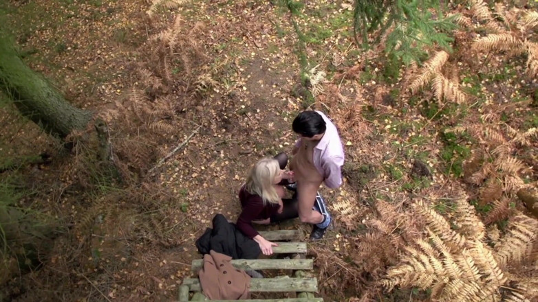 Real Porn Amateur: Big boobs MILF gets smashed outdoor