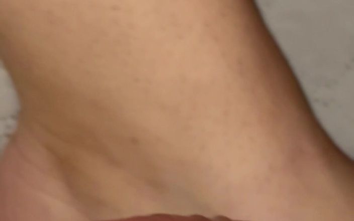 Toywoman: Verklig orgasm, verkligt nöje - Hon sprutar, jag följer med riktig...