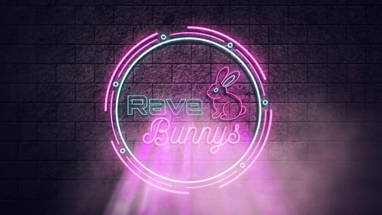 Rave Bunnys: Tiny Rhea'nın Techno Pad sikiş partisi!