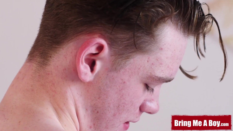Daddy On Twink: BRINGMEABOY - watching Taylor