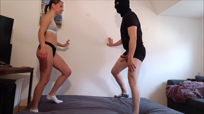 GermanBallsBusted: 하이에 Ck 언터우쉬에서 볼버스팅