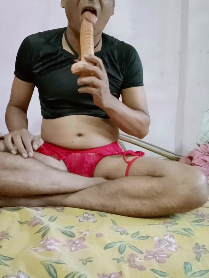 Kamu: Gay Femboy Úžasný